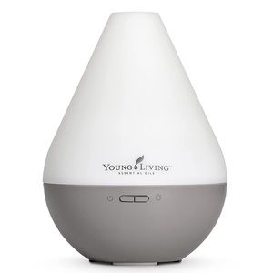 YOUNG LIVING Dewdrop Essential oil diffuser